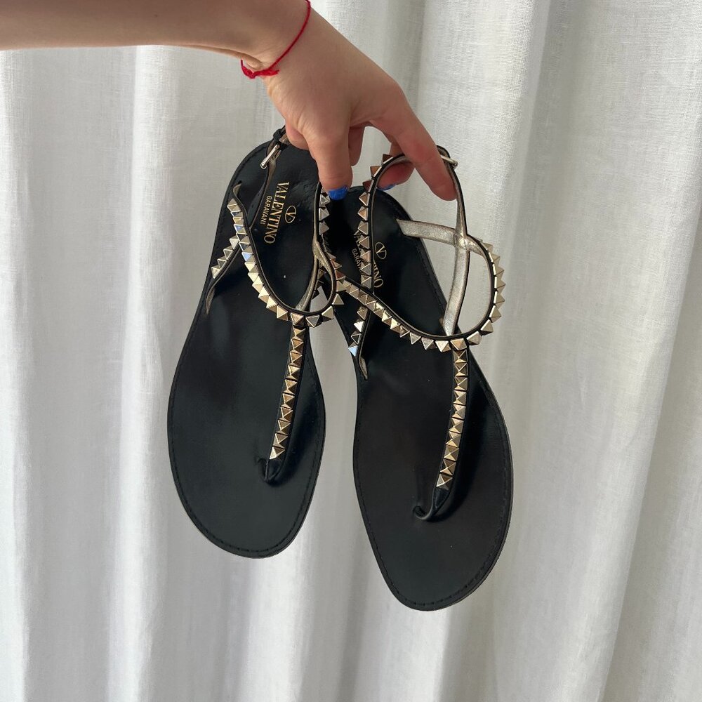 VALENTINO - Rockstud Leather Sandal